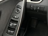 Hyundai i30 1,6 CRDi MT  kombi Weekend - náhled 16