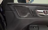 Volvo XC60 (2025) PLUS Bright T6, záruka 2030 - náhled 12