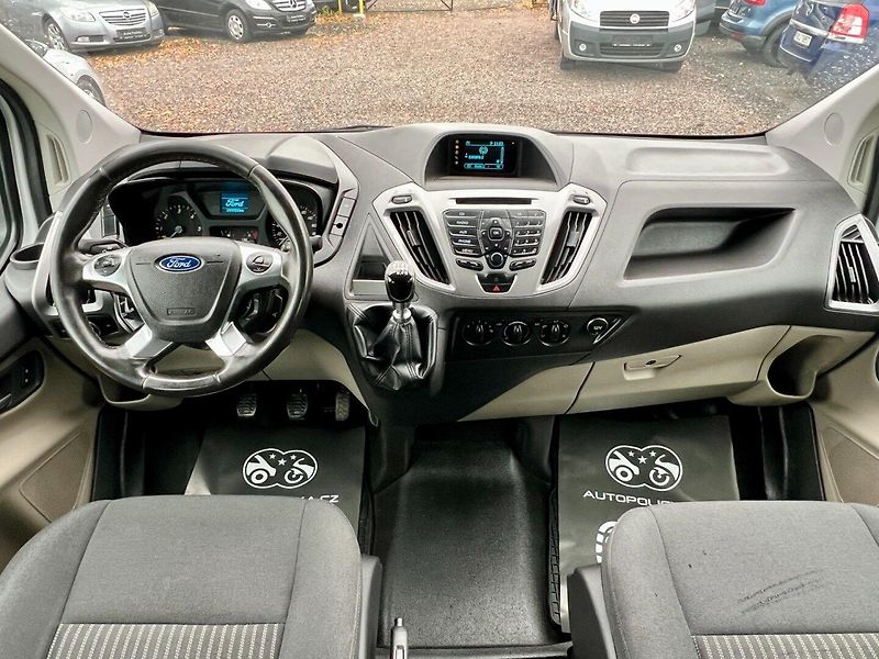 Ford Transit Custom (2016) 2.2d 5 míst SUPER STAV - fotka 11 z 19