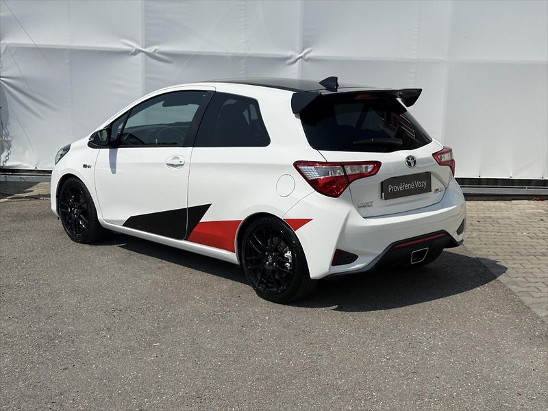 Toyota Yaris 1,8 GRMN REZERVACE - fotka 6 z 15
