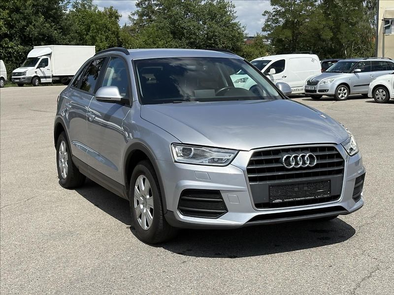 Audi Q3 2,0 TDi110kW,S-tr,Led,Nav,Výhř - fotka 30 z 31