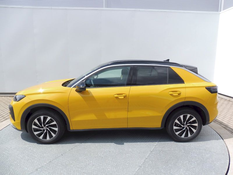 Volkswagen T-Roc (2026) Life 1,5 eTSI 85 kW DSG - fotka 3 z 27