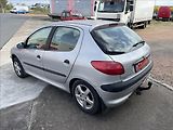 Peugeot 206 1,4i 55kW*tažné*Zachovalé auto - náhled 7