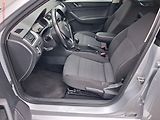 Škoda Rapid (2014) 1.6 TDi, Elegance, xenon - náhled 9