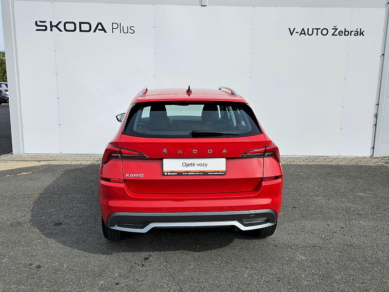 Škoda Kamiq (2021) STYLE Plus TSI 81/1.0 M6F - fotka 8 z 30