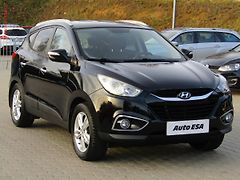Hyundai ix35 (2012) 2.0 CRDi 4x4, ČR, AC, park - fotografie inzerátu