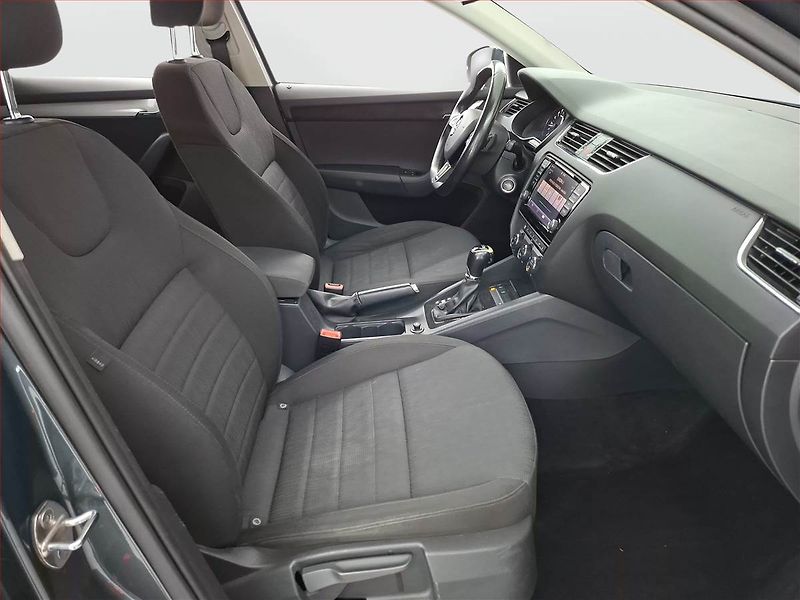 Škoda Octavia (2015) Style 2.0 TDI, Automat - fotka 9 z 19