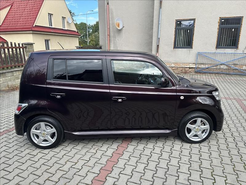 Daihatsu Materia 1,5 KLIMA LPG - fotka 2 z 18