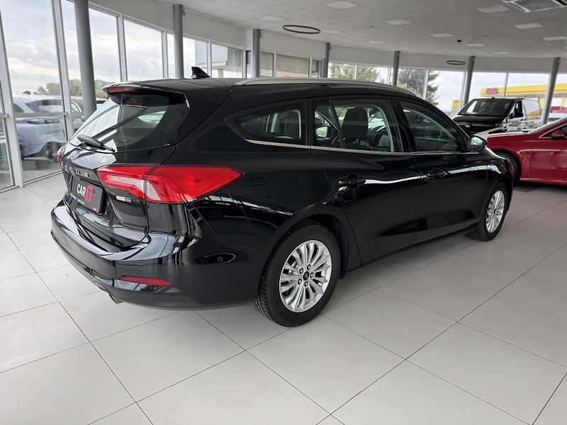 Ford Focus 1,0EB 92kW*Titanium*Navi*Kamer - fotka 5 z 35