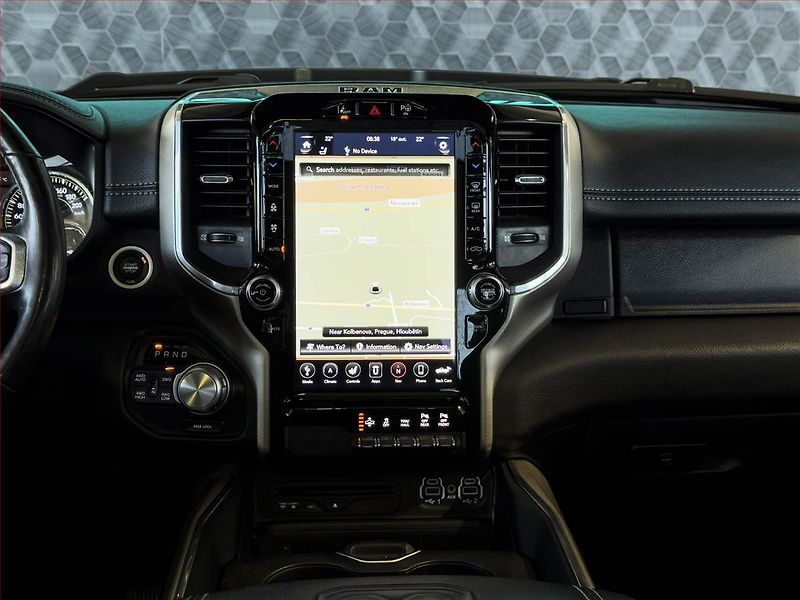 RAM 1500 (2019) 5.7 V8 Hemi - fotka 9 z 22