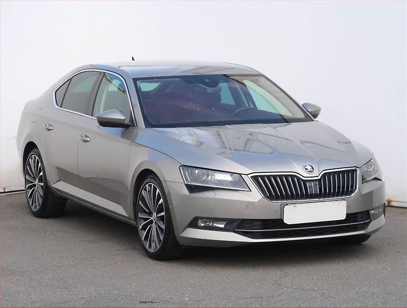 Škoda Superb (2018) Style Plus 2.0 TDI, Automat - fotografie inzerátu
