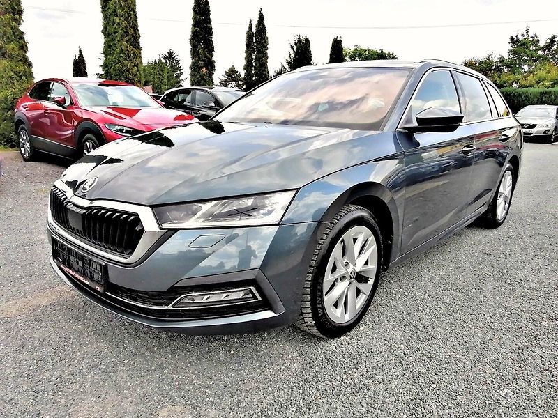 Škoda Octavia (2020) 1.5 TSi Style MATRIX KŮŽE - fotka 2 z 33