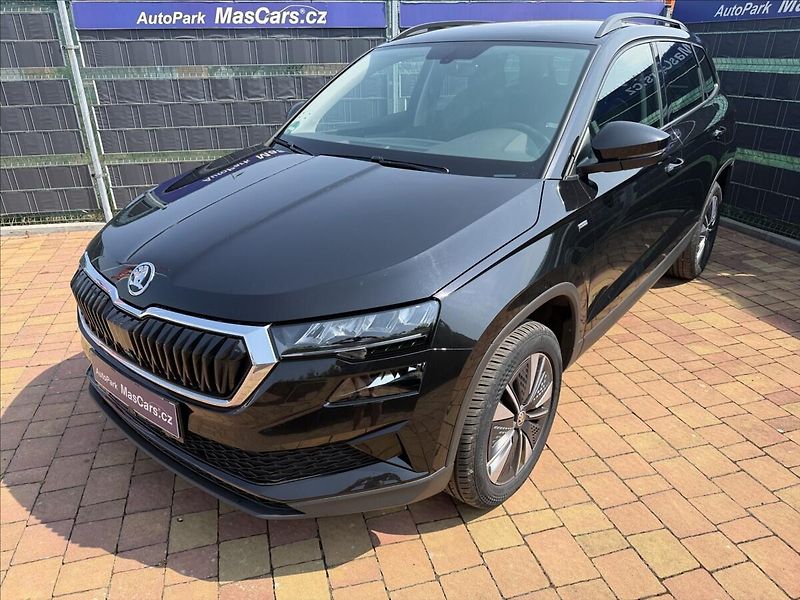 Škoda Karoq 2.0 TDI Tour Virtual - fotka 4 z 19