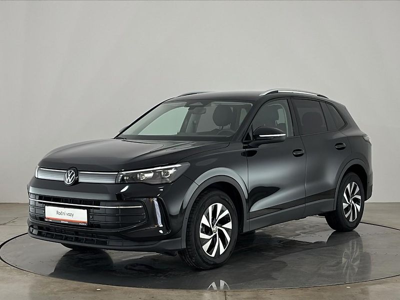Volkswagen Tiguan Life - fotka 1 z 30