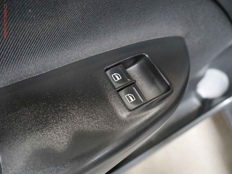 Škoda Octavia (2010) 1.2 TSI, 2.maj,ČR, AC, STK8 - fotka 14 z 14