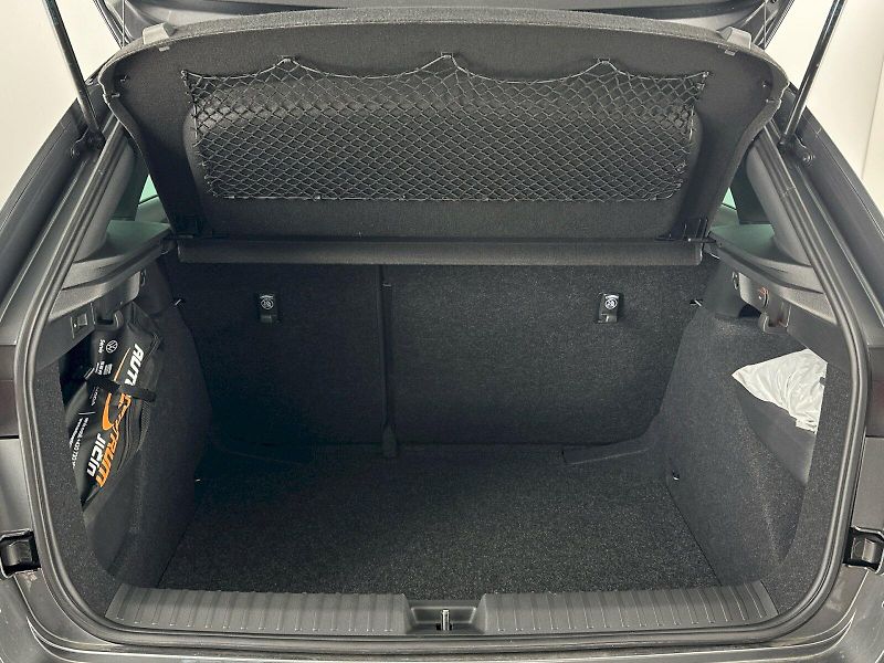 Škoda Kamiq (2025) DSG 1.0TSI 85kW Monte Carlo - fotka 30 z 33