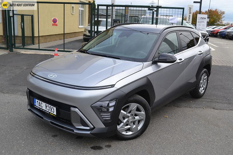 Hyundai Kona 1.0T-GDI DCT STYLE ECO TT - fotka 1 z 54