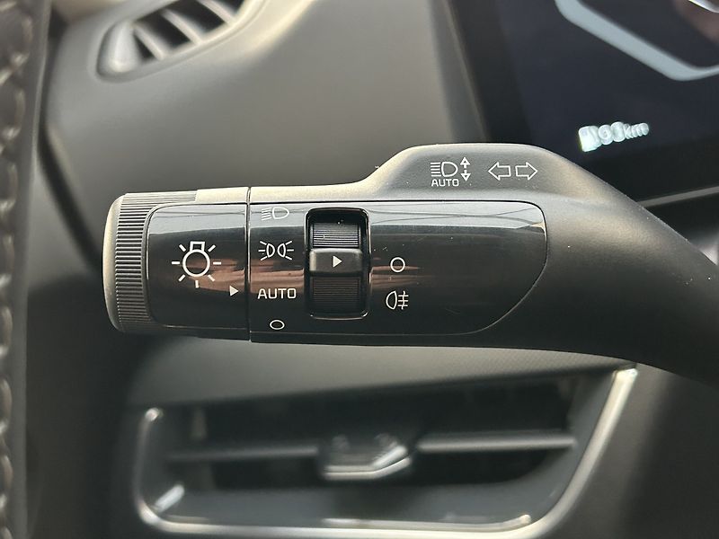 Kia K4 1.6 T-GDi EXCLUSIVE 110 KW (20 - fotka 20 z 32