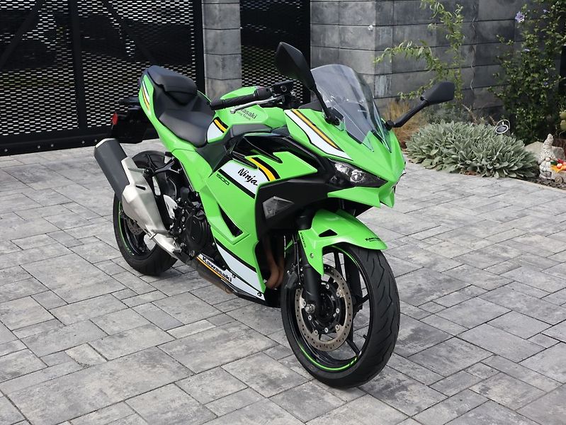 Kawasaki (2025) - fotka 1 z 22