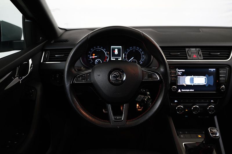 Škoda Octavia - fotka 18 z 27