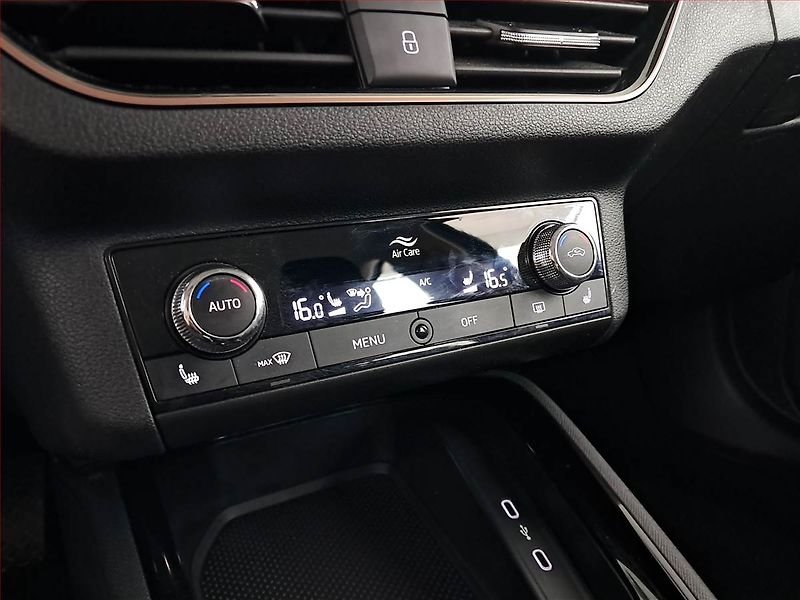 Škoda Scala (2022) Style 1.0 TSI, Automat - fotka 17 z 21