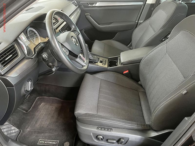 Škoda Superb (2019) 2.0TDi, Style - fotka 9 z 19