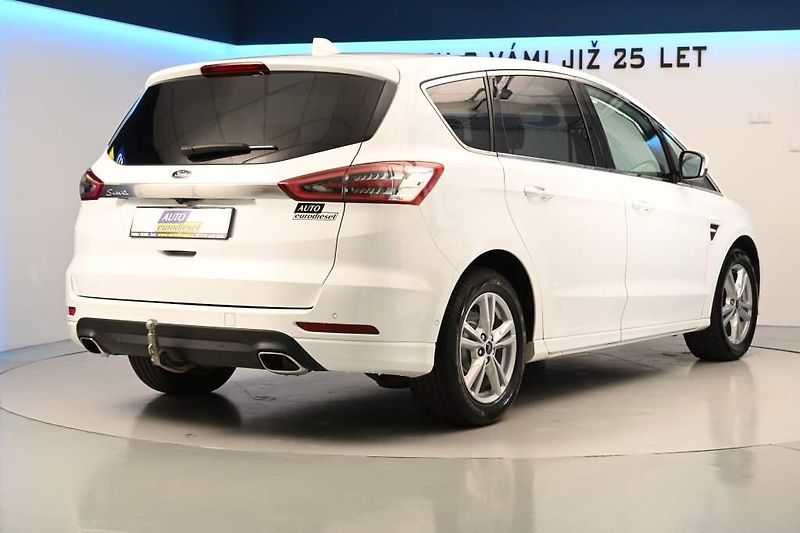 Ford S-MAX (2020) 2.0 140KW LED SONY ACC Tažné 8 - fotka 5 z 37