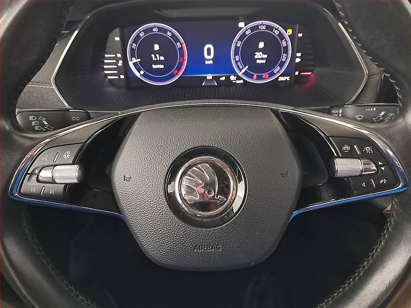 Škoda Octavia (2020) Style 1.5 TSI, Navi, Tempomat - fotka 17 z 17