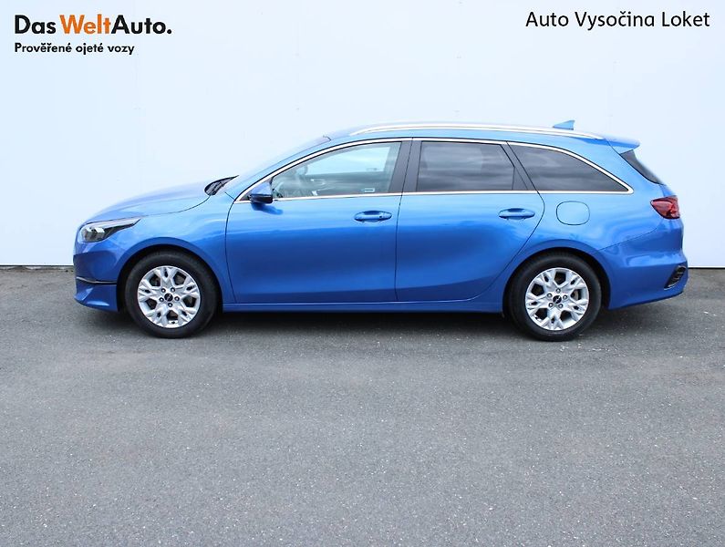 Kia Ceed (2022) 1.5 T-GDI TOP 117kW LED manuál - fotka 3 z 30