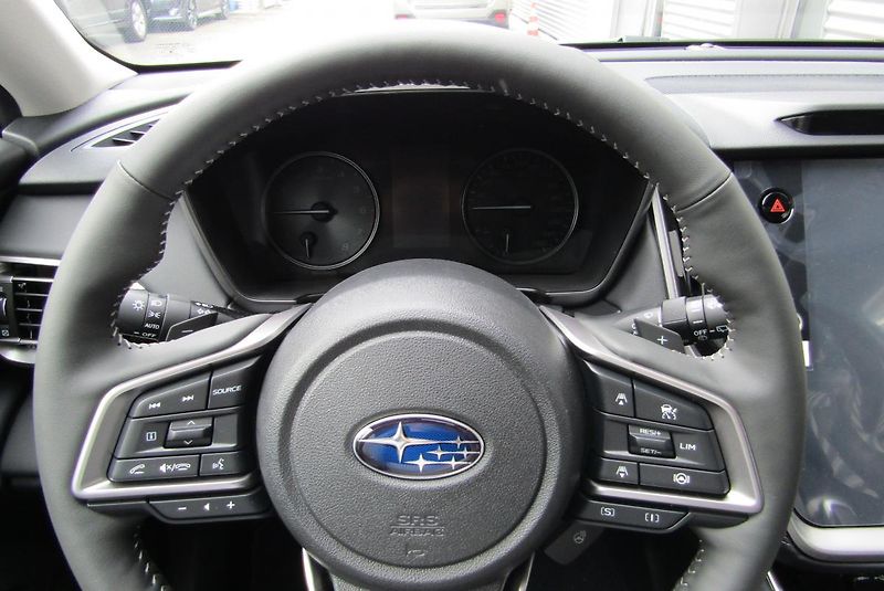 Subaru Outback (2025) 2,5i TOURING MY25.5 - fotka 11 z 62