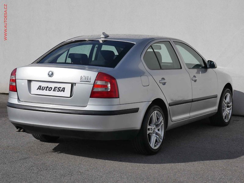 Škoda Octavia (2005) 1.9 TDI, AC, temp - fotka 4 z 16