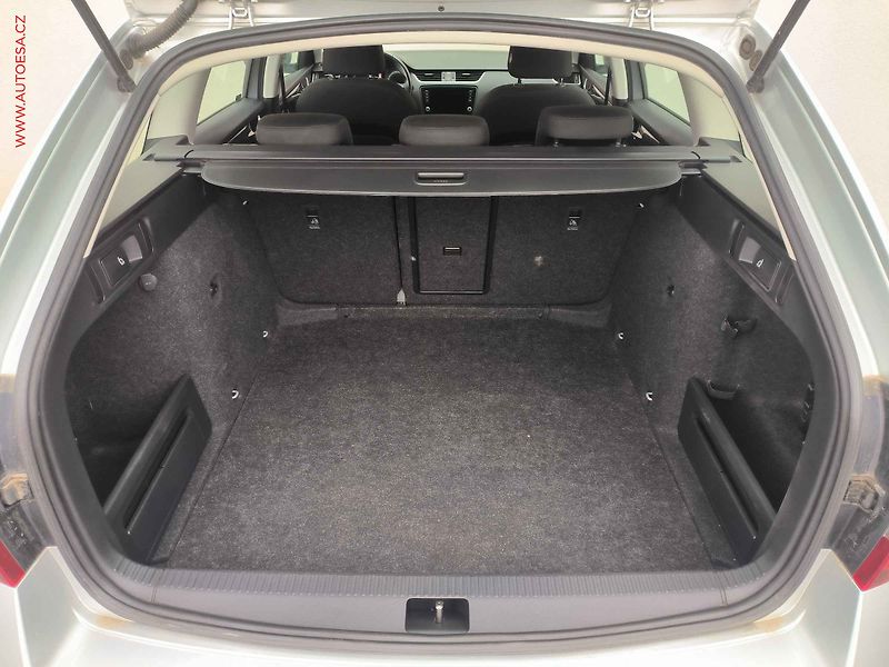Škoda Octavia (2020) 1.6TDi, 2.maj,ČR, Style, LED - fotka 7 z 21