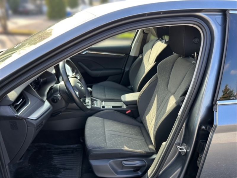 Škoda Octavia 1,5 TSI 110 Style - fotka 7 z 11