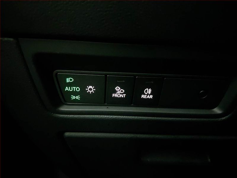 Volkswagen Touareg (2021) 3.0 TDI - fotka 19 z 22