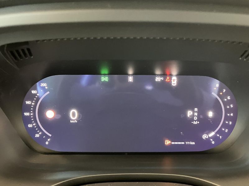 Volvo XC60 B5 AWD Plus Dark-REZERVACE - fotka 27 z 46