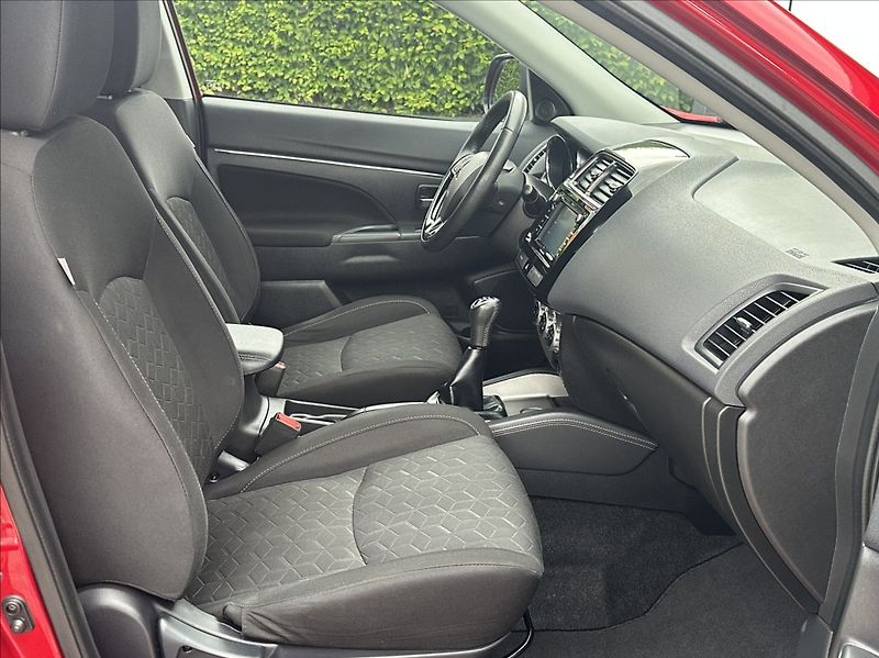Mitsubishi ASX 2,0 150PS  Intro Edition - fotka 16 z 51