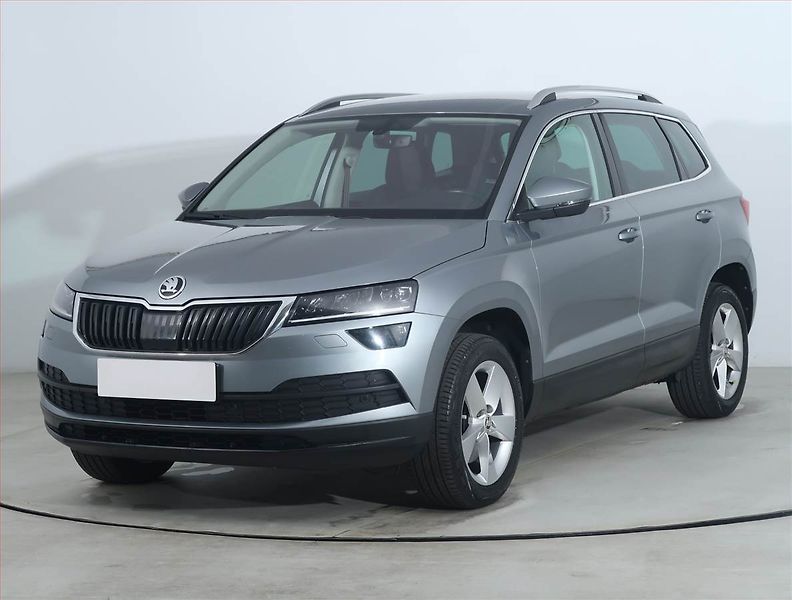 Škoda Karoq (2021) Style Plus 2.0 TDI - fotka 2 z 23