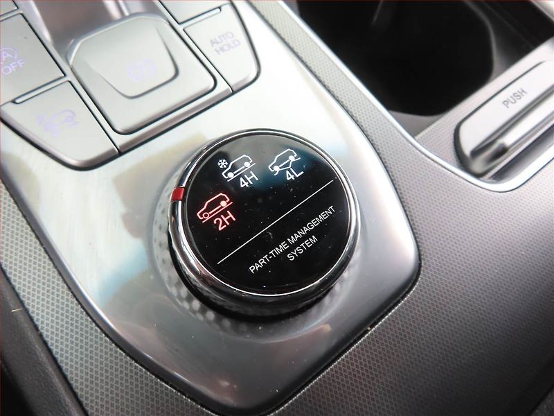 SsangYong Rexton (2024) 2.2 Diesel - fotka 18 z 25