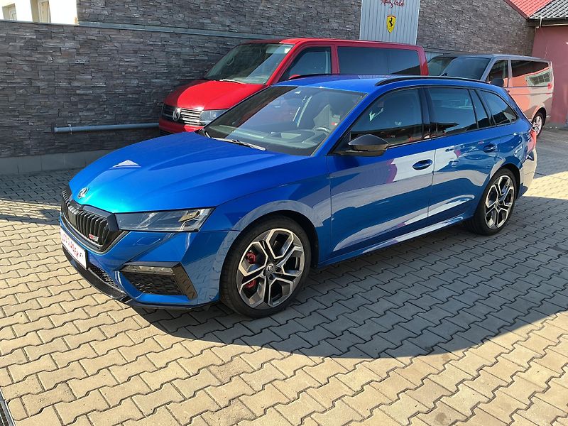 Škoda Octavia (2023) RS Combi 2,0TSI DSG - fotka 3 z 32