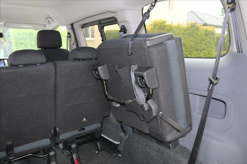 Nissan e-NV200 0,0 80KW,EL, Automat,7míst DPH - fotka 43 z 53