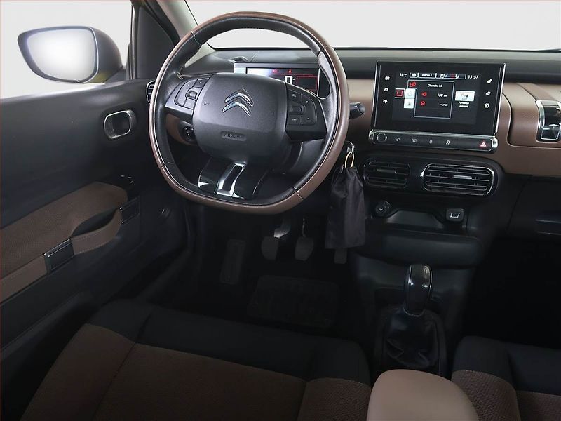 Citroën C4 Cactus (2015) 1.2 PureTech, Tempomat - fotka 7 z 15