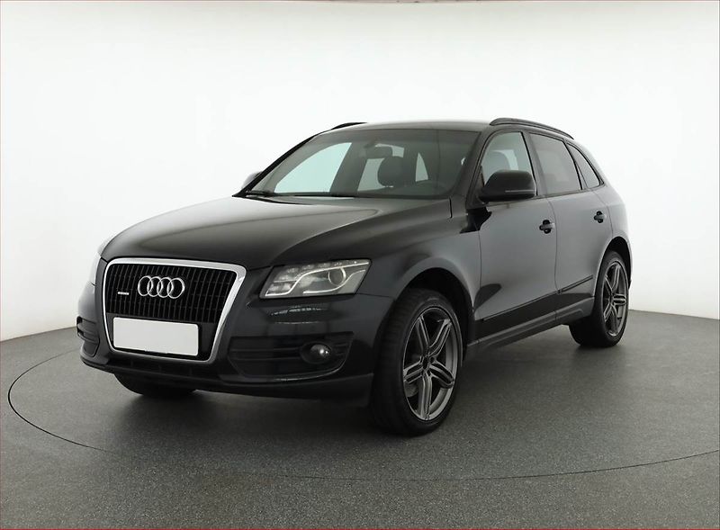 Audi Q5 (2009) 3.0 TDI, 4X4, Automat, Navi - fotka 2 z 16
