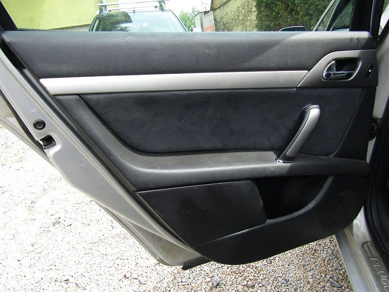 Peugeot 407 (2005) 1.8 16V 85kW BEZ KOROZE - fotka 20 z 31