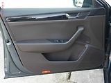 Škoda Superb (2015) 2.0 TDi, 1.maj, DSG, navi - náhled 18