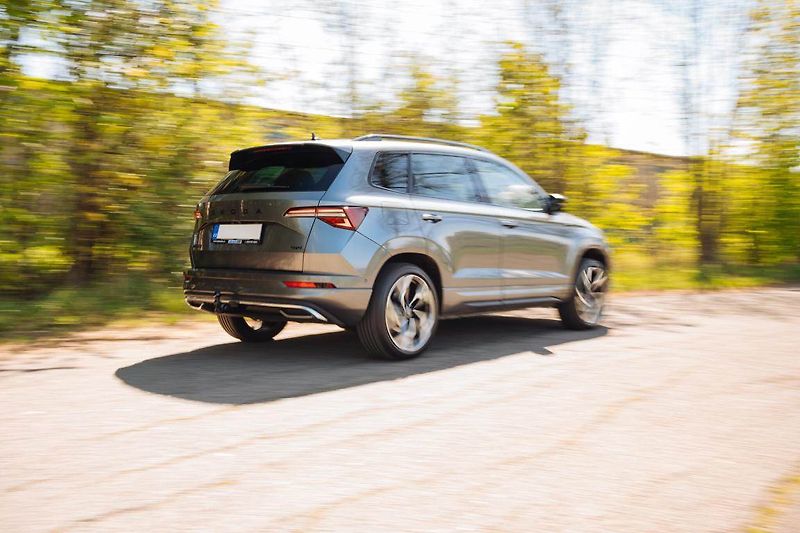 Škoda Karoq (2025) 2.0 TDI, 4X4, Navigace - fotka 32 z 32