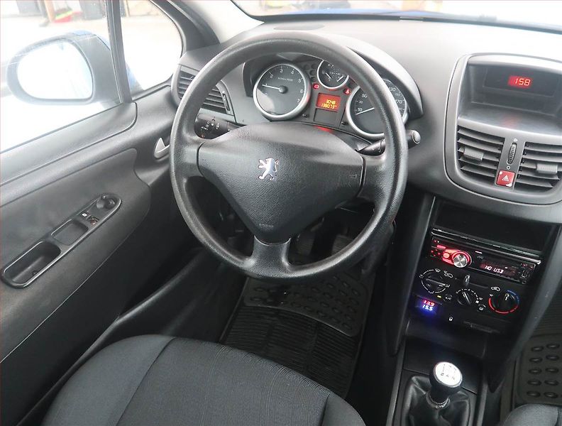 Peugeot 207 (2006) 1.4, nová STK, Klima - fotka 7 z 14