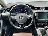 Volkswagen Passat (2017) 2.0 TDi, Highline, LED, TZ - náhled 11
