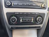Škoda Octavia 2.0 TDi/103kW Elegance - náhled 16