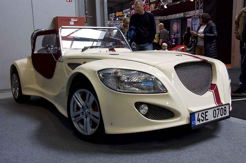 Auta na pražské Autoshow