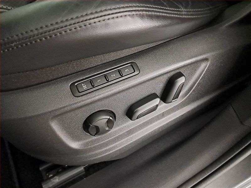 Škoda Kodiaq (2022) Laurin&Klement 2.0 TDI - fotka 18 z 28